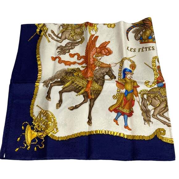 HERMES Blue Silk Scarf - Picture 3 of 8